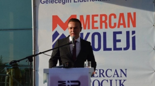 Mercan Kolejinden Cumhuriyet Bayramı mesajı