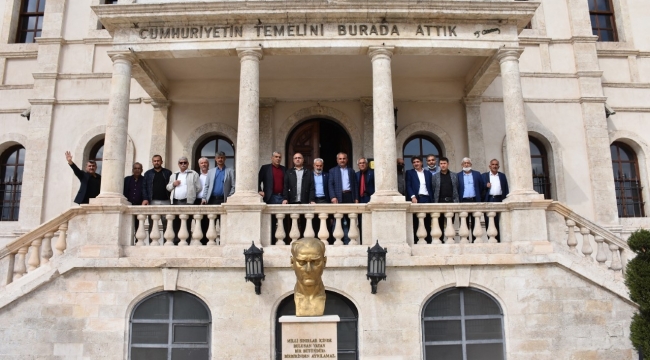 "Yeşilyurt İçin, Hemşehrilerimiz İçin, Geleceğimiz İçin Çalışıyoruz"