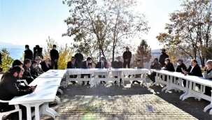 Vali Baruş 4.7 Büyüklüğündeki Deprem Nedeniyle Pütürge'de