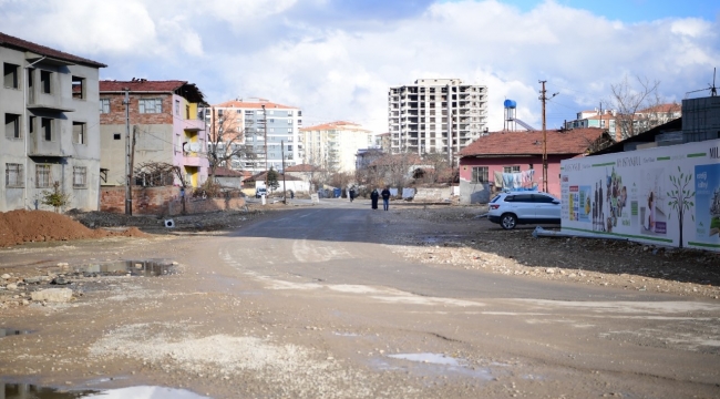 Başkan Gürkan Danişment  Bulvarını inceledi