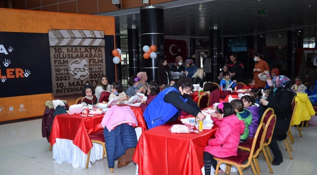 Büyükşehir belediyesi yetim çocukları unutmadı