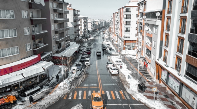 Büyükşehir Belediyesi ekipleri 7/24 çalışmalarını sürdürüyor