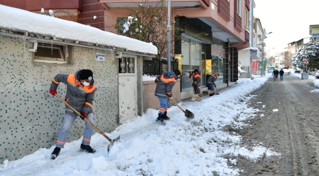 "Ekiplerimiz İlçemizin Her Noktasında Canla Başla Çalışıyor"