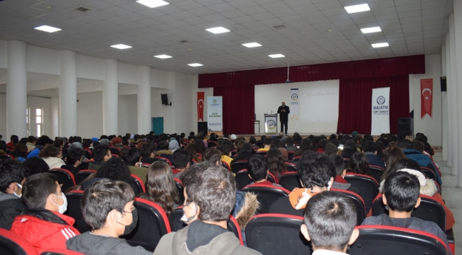 Milli Mücadelenin Manevi Mimarı; Mehmet Akif Ersoy