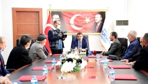 Pütürgeli muhtarlardan başkan Gürkan'a teşekkür