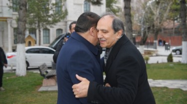 Başkan Gürkan'dan önceki başkanlara özel davet