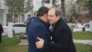 Başkan Gürkan'dan önceki başkanlara özel davet