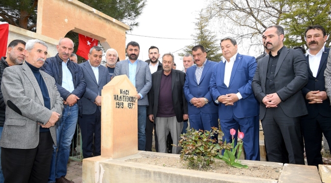 Hamido dualarla anıldı