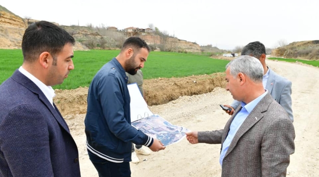 "Sütlüce Mahallesinin Malatya-Sivas Karayoluna Bağlantısını Tamamlıyoruz"