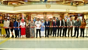 Sokak Fotoğrafçılarımızın Özel Karelerini Hemşehrilerimizle Buluşturduk"