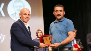 Ata Ünlü'ye en başarılı bürokrat ödülü