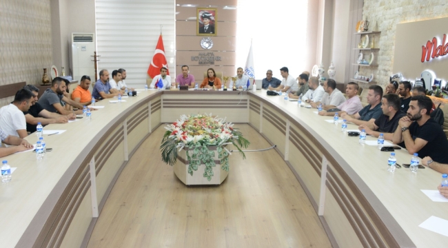 Büyükşehir Belediyesi Kurumlar Arası Futbol ve Voleybol Turnuvası Düzenliyor