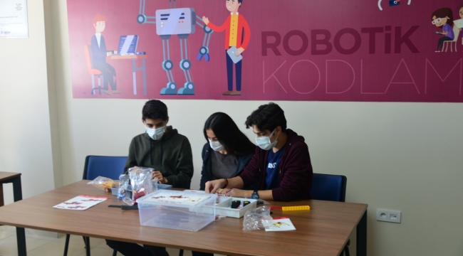 Yeşilyurt belediyesi, ücretsiz robotik kodlama ve arduino temel seviye eğitim kursu açıyor