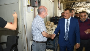 Başkan Gürkan ve milletvekili Tüfenkci sebze ve meyve hali'ni ziyaret etti