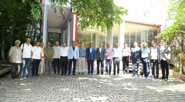 Başkan Gürkan, Yeşilyurt İlçe Ziraat Odası'nın düzenlediği programa katıldı