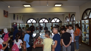 Semt Konağı öğrencileri müzeleri gezdi