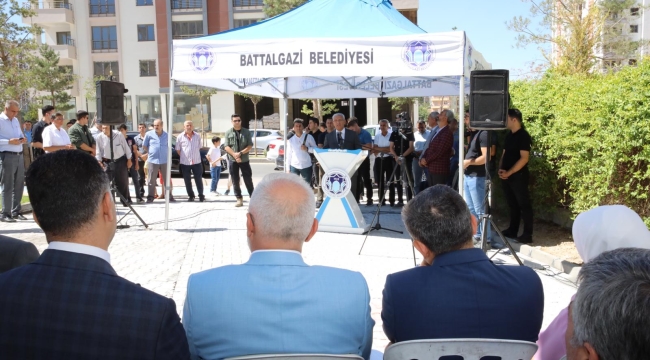  Başkan Güderin Girişimleriyle Battalgaziye Kazandırılan Caminin Açılışı Yapıldı.