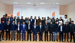 "Geliştireceğiniz Yeni ve Farklı Projeler, Geleceğimiz İçin Çok Önemli"