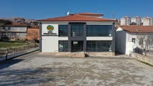 Başkan Gürkan'dan,Akçadağ Gençlik merkezine tam not