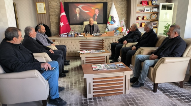 Başkan Zelyurt 'a Sürgü Mahallesi Sakinlerinden "Hizmet" Teşekkürü