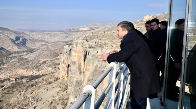Vali Hulusi Şahin Levent Vadisi ve Sultansuyu Tarım İşletmesi Müdürlüğü (TİGEM'i) Ziyaret Etti