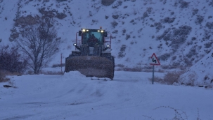Malatya'da karla mücadelede 7/24 mesaisi