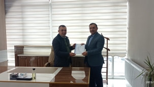 Özcan Çetin Ak Partiden milletvekili aday adaylığı için başvurdu.