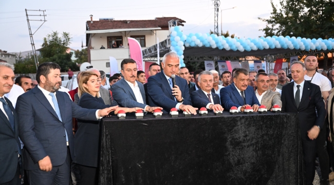 Malatya ayağa kalkana kadar buradayız