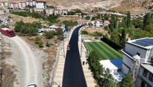 Malatya Büyükşehir Darende'de asfalt çalışmasına tam gaz