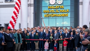 Alkışlar Malatya 100. Yıl İl Halk Kütüphanesi ve Gürkan için