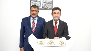 Tarım ve Orman Bakanı Yumaklı'dan Başkan Gürkan'a ziyaret