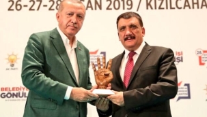 Asrın seçiminde Başkan Gürkan  rakipsiz