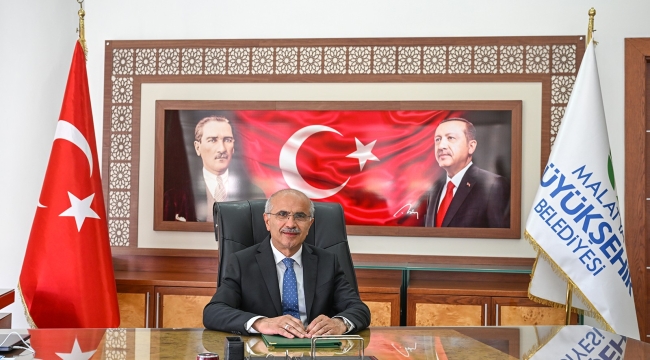 Başkan Er, Kadir Gecesi Dolayısıyla Bir Mesaj Yayınladı