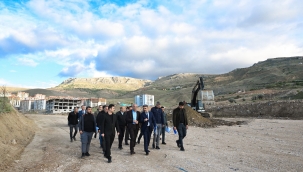 Büyükşehir Belediye Başkanı Sami Er Yol Çalışmalarını Yerinde İnceledi.