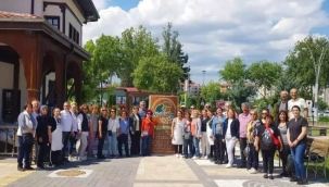 Maldiana kapatıldı