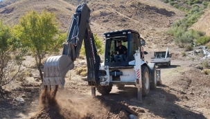 Doğanşehir Belediyesi çalışmalarına devam ediyor