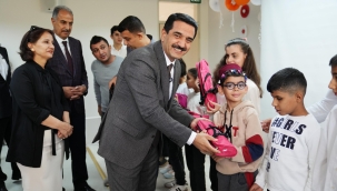 Bayram Taşkın da katılarak, çocuklarla keyifli anlar paylaştı.