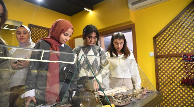 Yeşilyurt Belediyesinin Gönüllü Turizm ve İyilik Elçisi Oldu