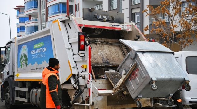 Yeşilyurt Belediyesi, Temizlik Hizmetlerinde Çıtayı Yükseltti