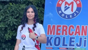 2024 LGS Türkiye Birincisi Malatya Mercan Koleji Öğrencisi Ada Sera Diksu