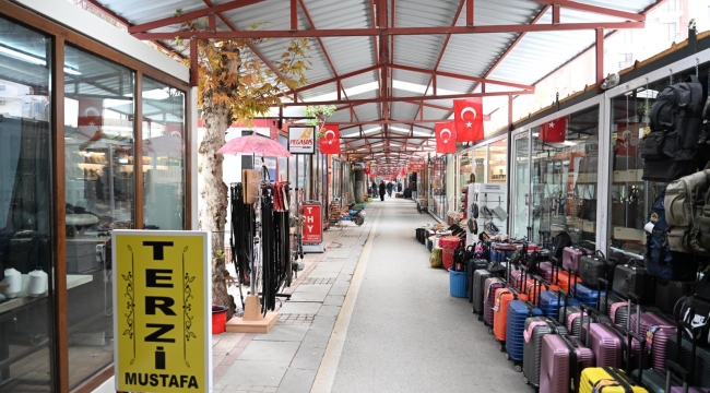 Başkan Taşkın çalışıyor esnaf rahat ediyor