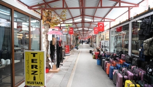 Başkan Taşkın çalışıyor esnaf rahat ediyor