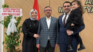 AK Parti Malatya İl Başkanı Ali Bakan, Torunu Ziyaret Etti