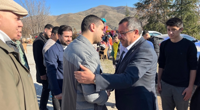  Ali Bakan  gençlerimiz  için çalışmaa-ya ve üretmeye devam edeceğiz