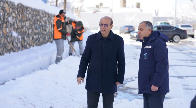 Başkan Geçit, Karla Mücadele Ekiplerini Ziyaret Etti