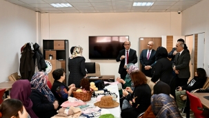 Başkan İlhan Geçit, Bostanbaşı Kültür ve Sanat Merkezi'ni Ziyaret Etti