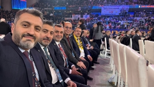 Yeşilyurt Belediye Başkanı İlhan Gecit, AK Parti 8. Olağan Kongresi'nde Türkiye Yüzyılı Vurgusu Yaptı