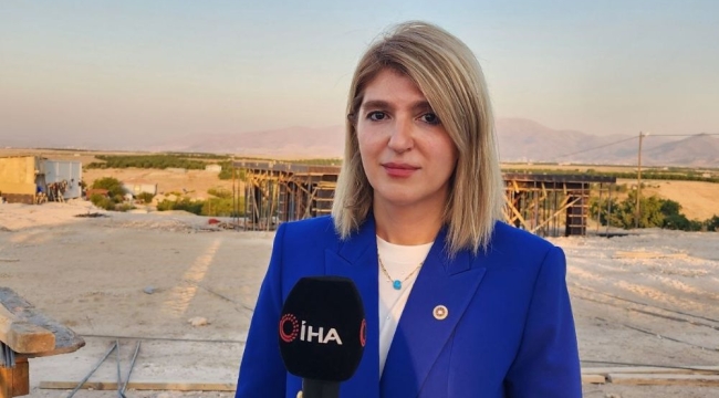 Malatyalıların "Güççük Ablası" İnanç Sıraç Kara Ölmeztoprak, Murat Kurum'un Açıklamalarını "Papağangibi" Tekrar Etmesini Eleştirdi