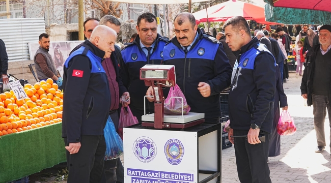 Ramazan Ayında Semt Pazarlarında Denetimlerini Sürdürüyor