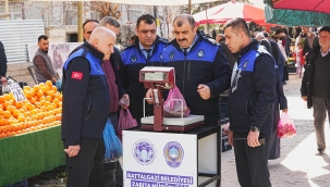 Ramazan Ayında Semt Pazarlarında Denetimlerini Sürdürüyor